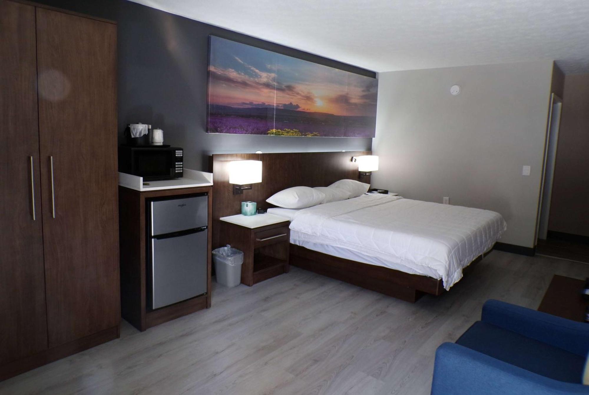 Luxor Inn & Suites, A Travelodge By Wyndham Elkins Kültér fotó