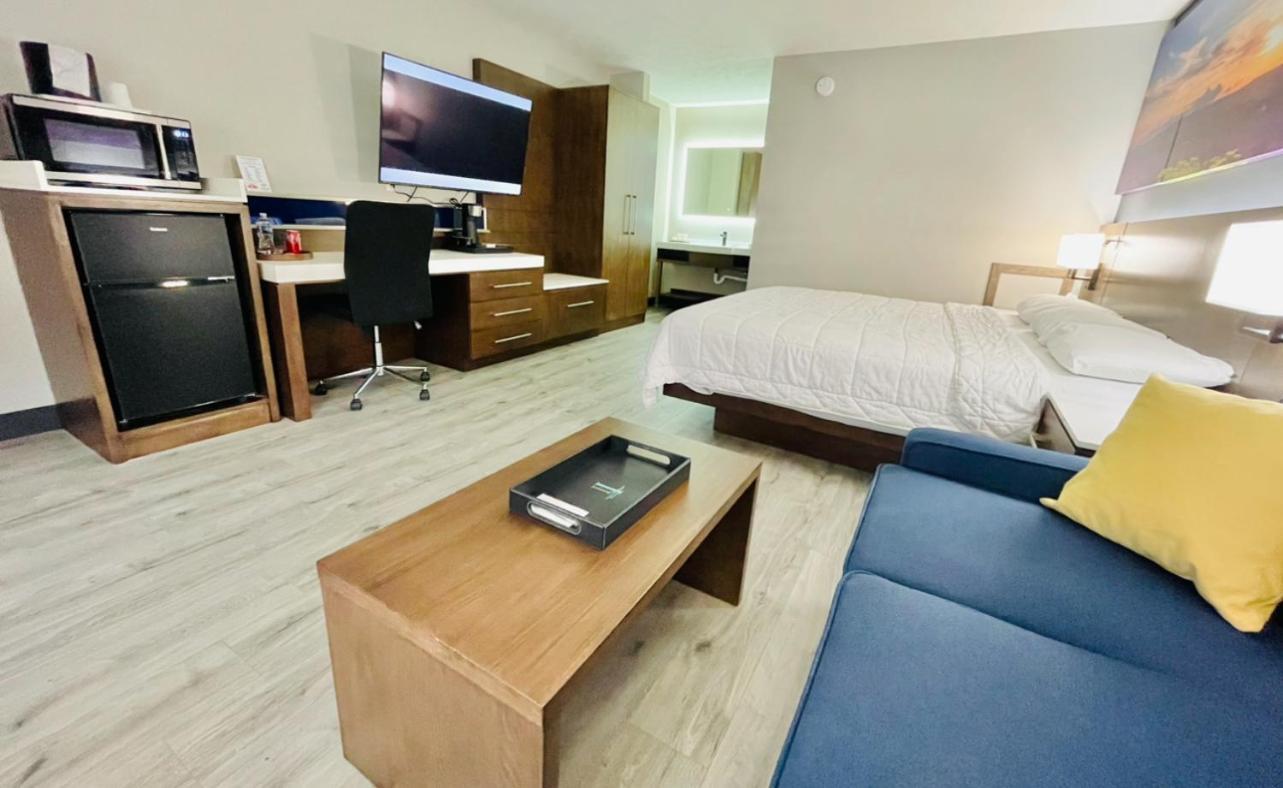 Luxor Inn & Suites, A Travelodge By Wyndham Elkins Kültér fotó