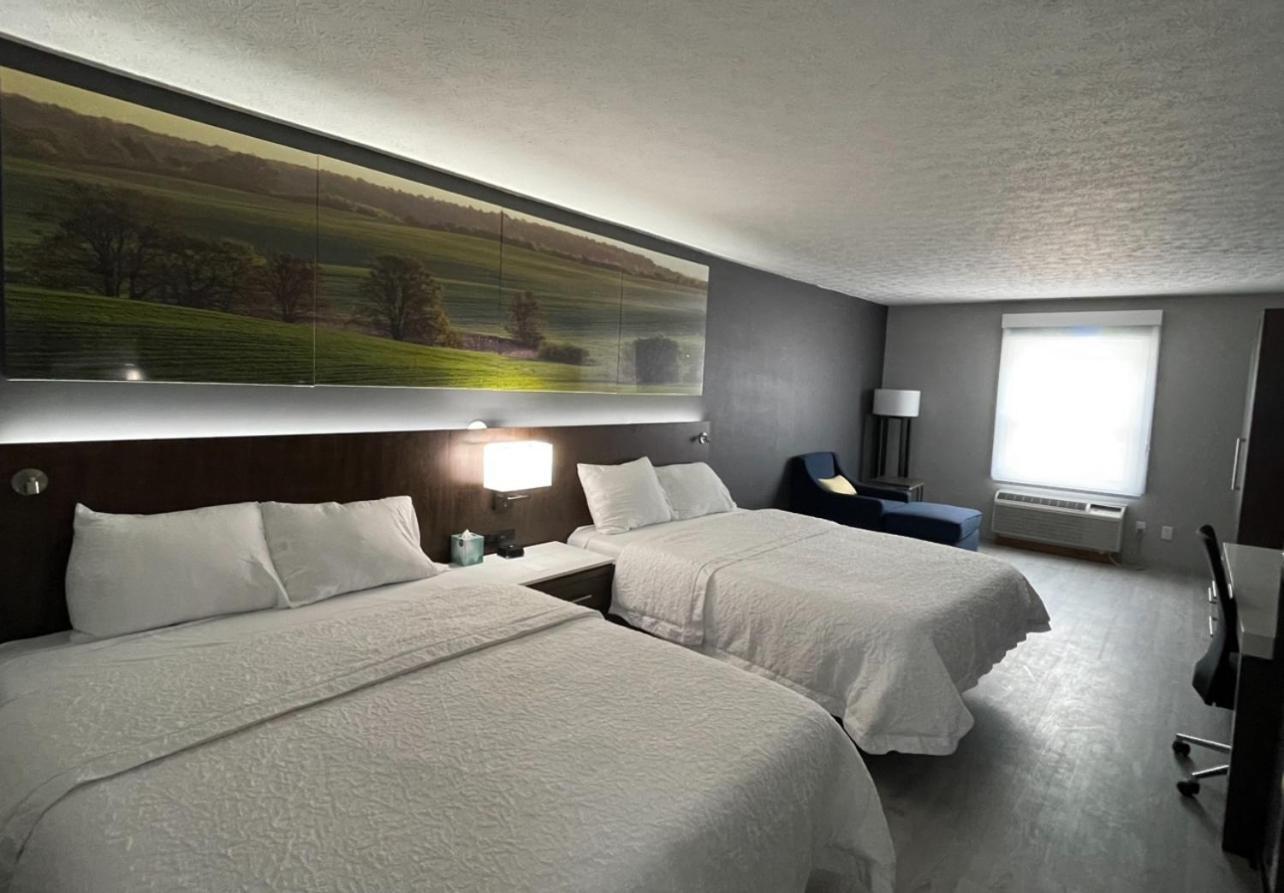 Luxor Inn & Suites, A Travelodge By Wyndham Elkins Kültér fotó
